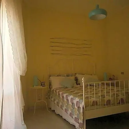 Bed & Breakfast Abruzzo Mare E Monti 3*