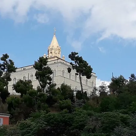 לינה וארוחת בוקר Abruzzo Mare E Monti 3*