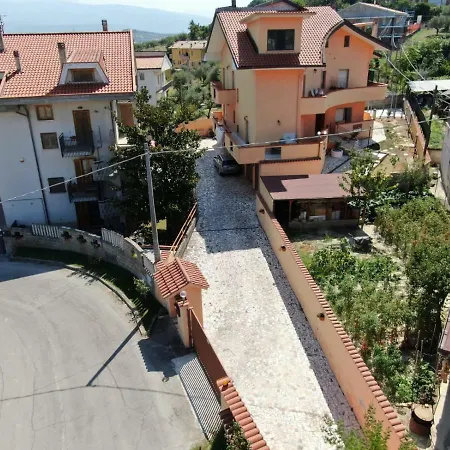 Abruzzo Mare E Monti 住宿加早餐酒店 3*